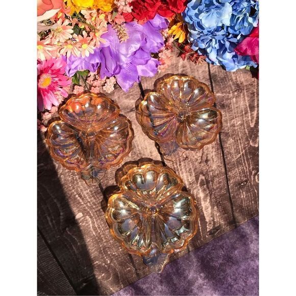 Vintage Amber Glass Dish - Picture 2 of 11